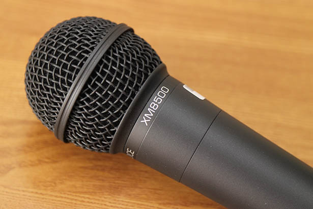 behringer_xm8500_05